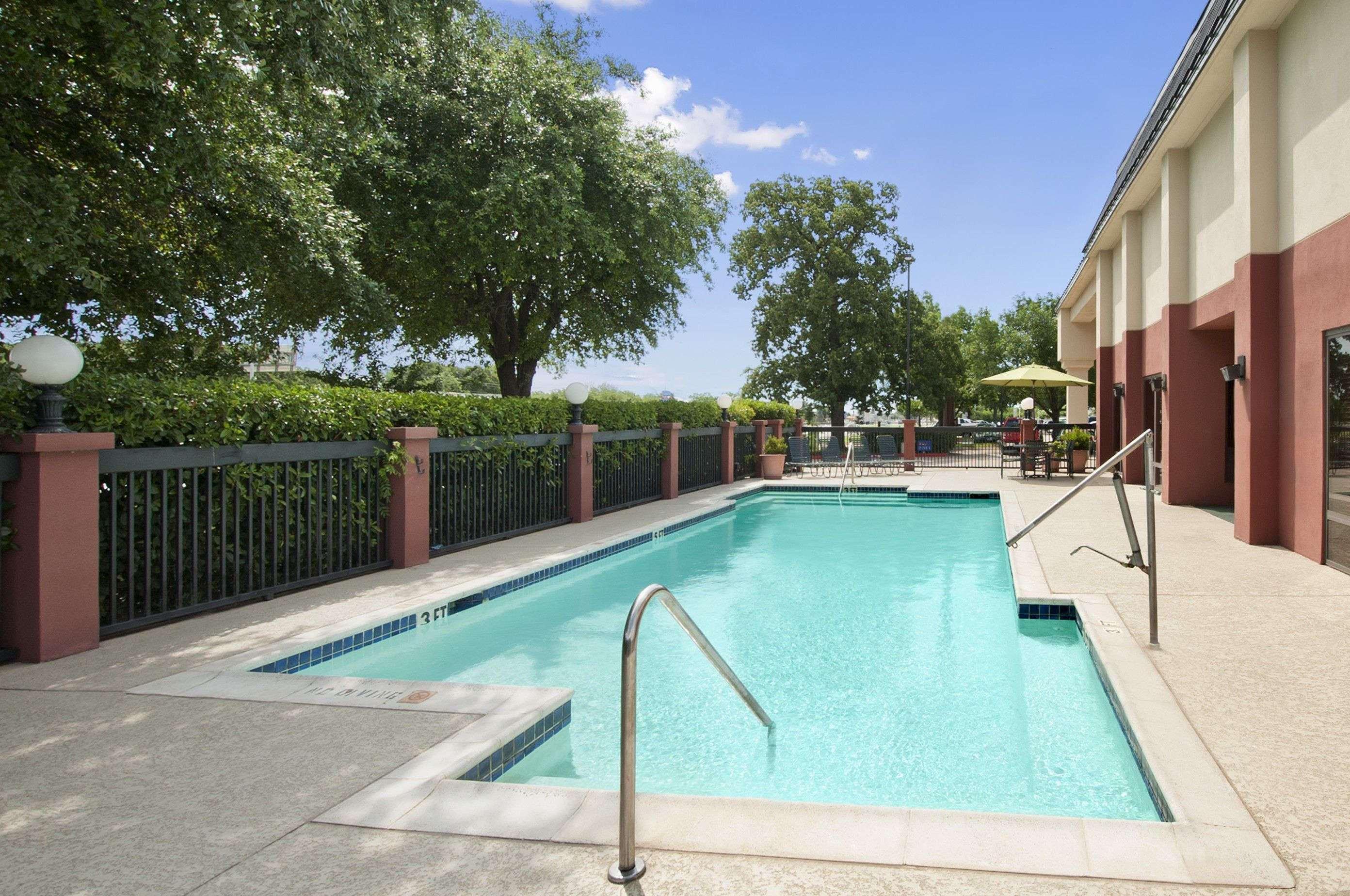 Hotel Baymont By Wyndham 3*